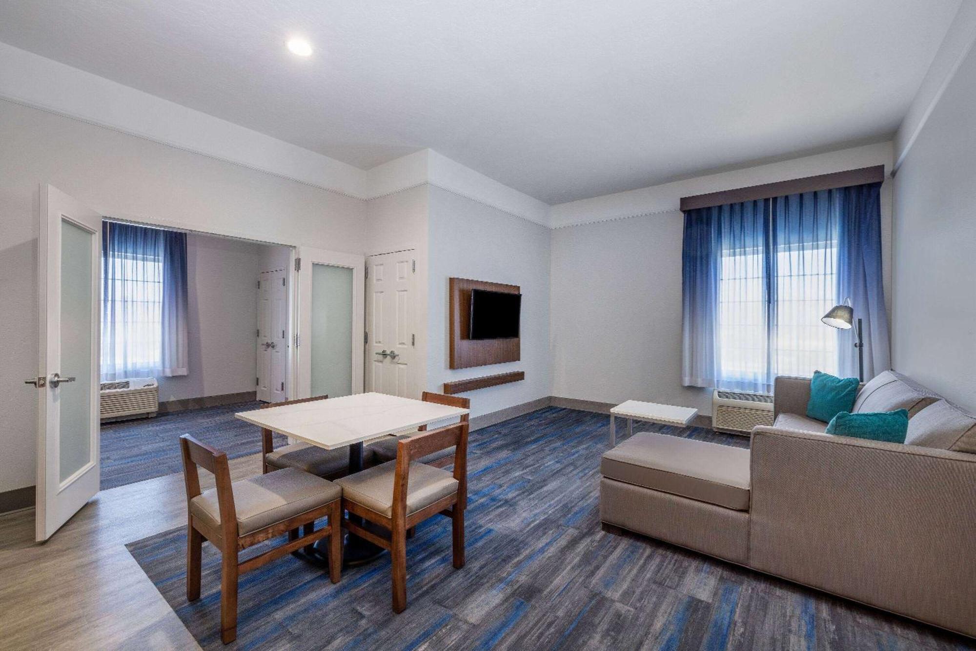 La Quinta By Wyndham St. George Hotel Exterior photo